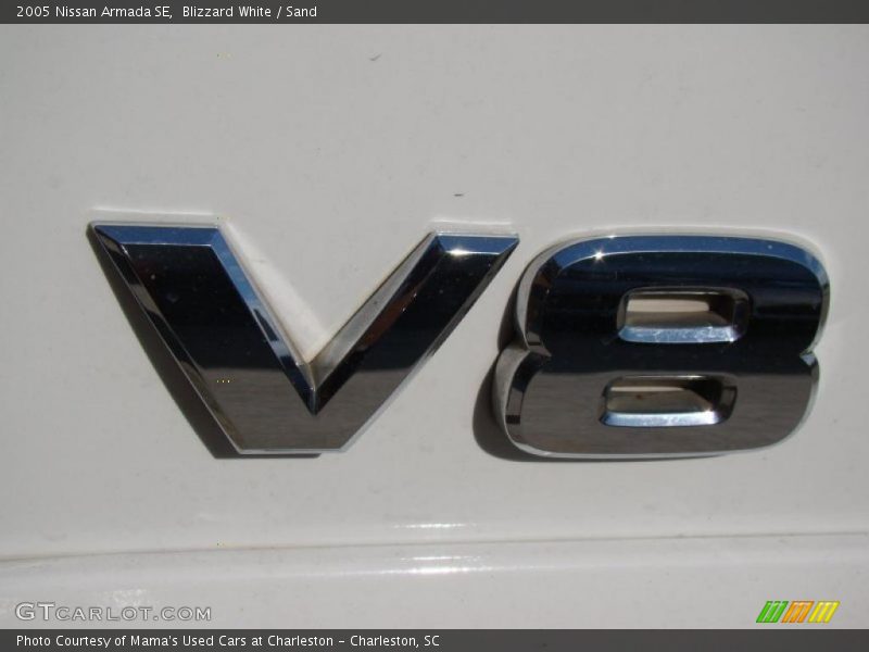 Blizzard White / Sand 2005 Nissan Armada SE