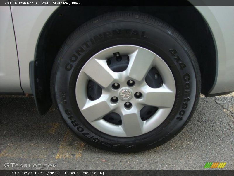 Silver Ice / Black 2010 Nissan Rogue S AWD