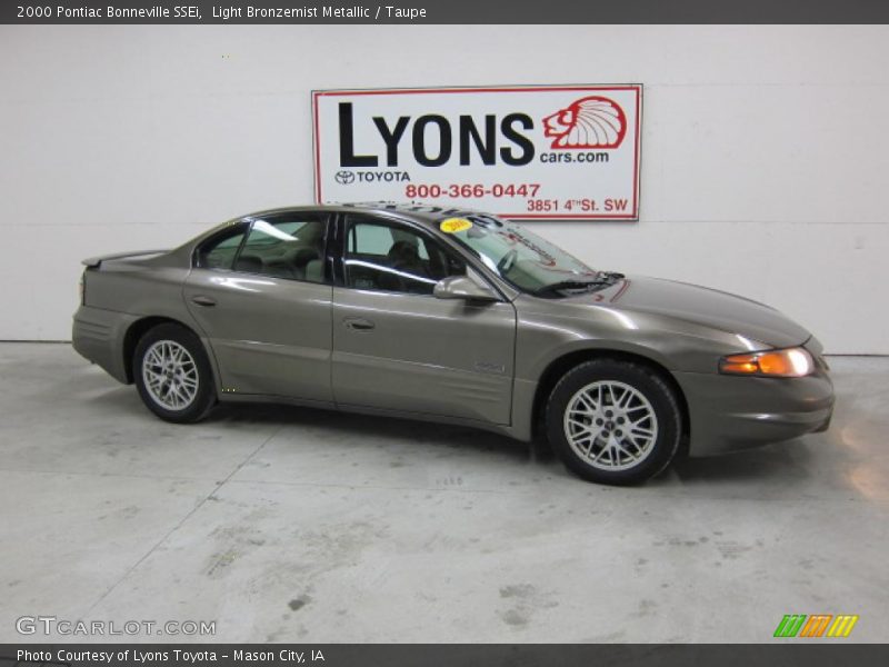 Light Bronzemist Metallic / Taupe 2000 Pontiac Bonneville SSEi