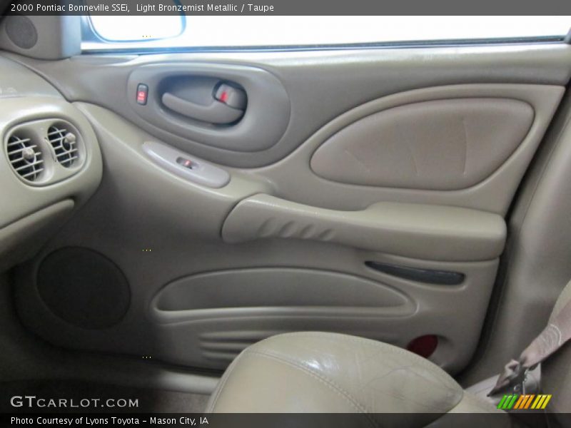 Light Bronzemist Metallic / Taupe 2000 Pontiac Bonneville SSEi
