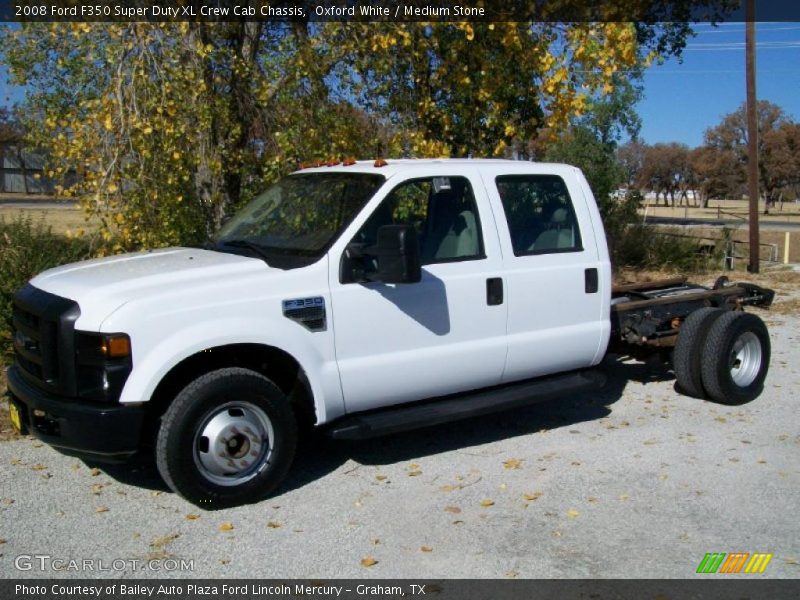 Oxford White / Medium Stone 2008 Ford F350 Super Duty XL Crew Cab Chassis