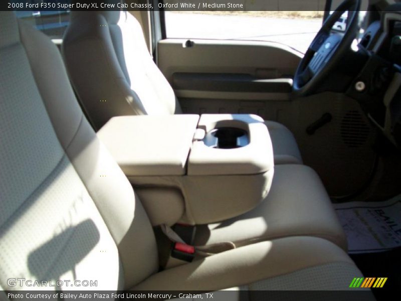 Oxford White / Medium Stone 2008 Ford F350 Super Duty XL Crew Cab Chassis