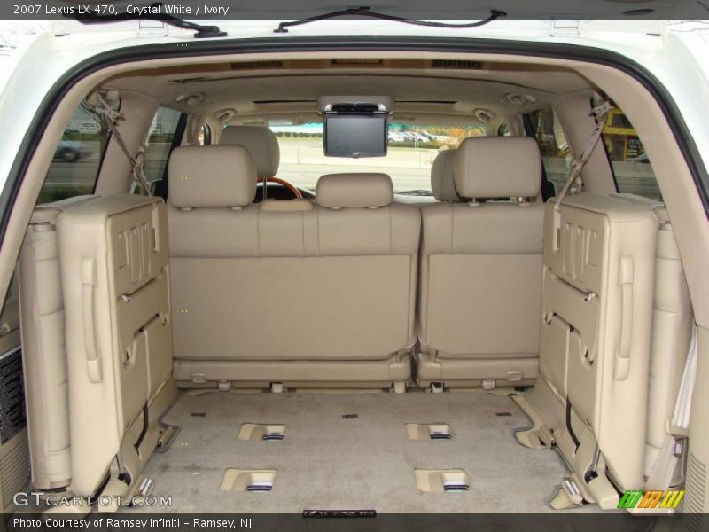  2007 LX 470 Trunk