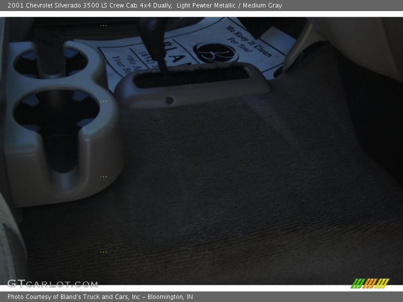 Light Pewter Metallic / Medium Gray 2001 Chevrolet Silverado 3500 LS Crew Cab 4x4 Dually