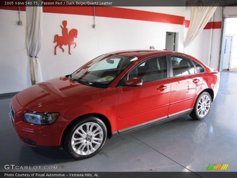 Passion Red / Dark Beige/Quartz Leather 2005 Volvo S40 T5