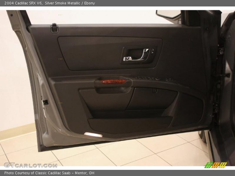 Silver Smoke Metallic / Ebony 2004 Cadillac SRX V6