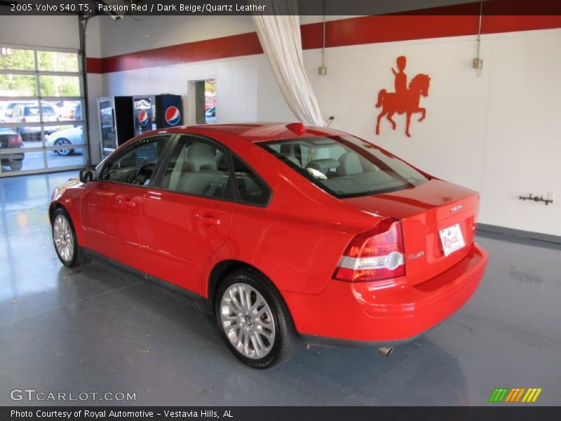 Passion Red / Dark Beige/Quartz Leather 2005 Volvo S40 T5