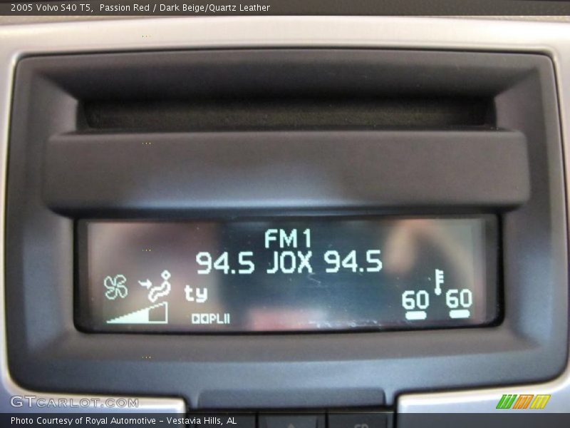 Passion Red / Dark Beige/Quartz Leather 2005 Volvo S40 T5