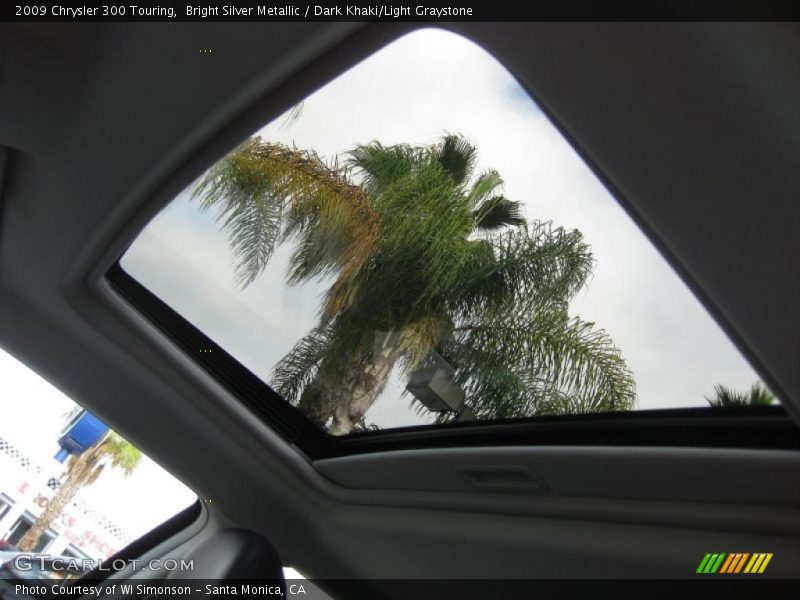 Bright Silver Metallic / Dark Khaki/Light Graystone 2009 Chrysler 300 Touring