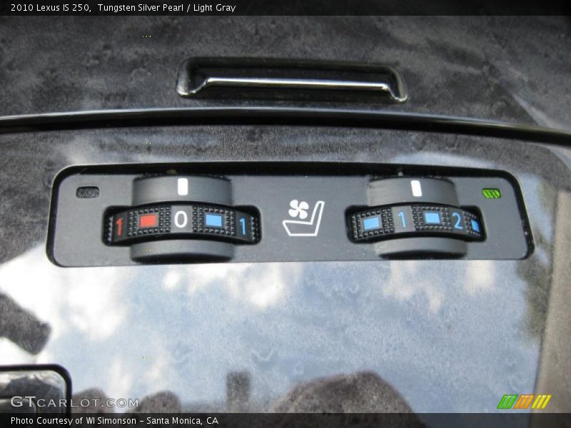 Controls of 2010 IS 250