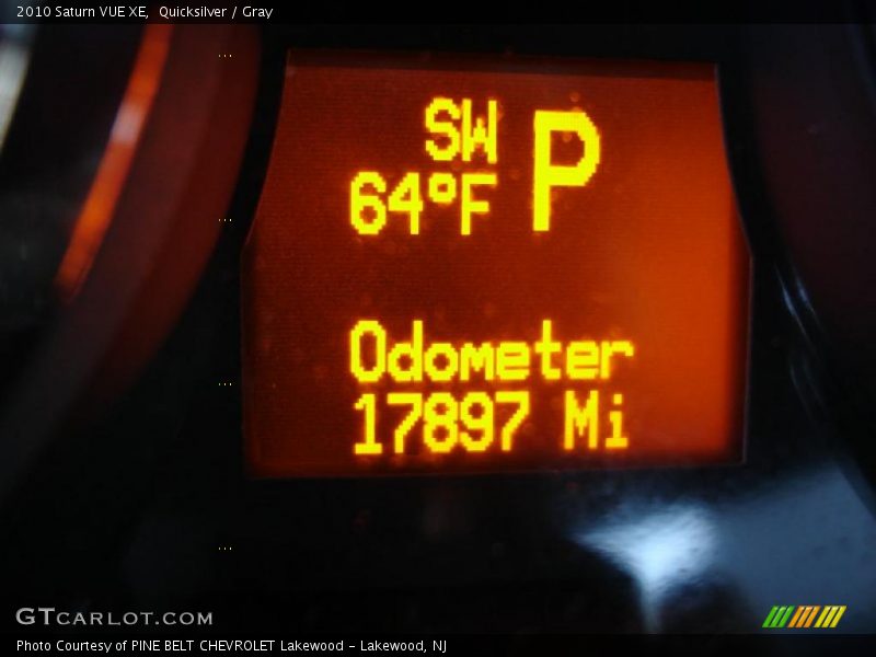 Quicksilver / Gray 2010 Saturn VUE XE