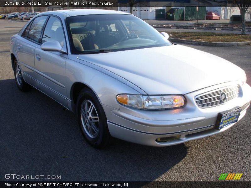 Sterling Silver Metallic / Medium Gray 2003 Buick Regal LS