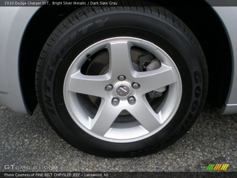 Bright Silver Metallic / Dark Slate Gray 2010 Dodge Charger SXT