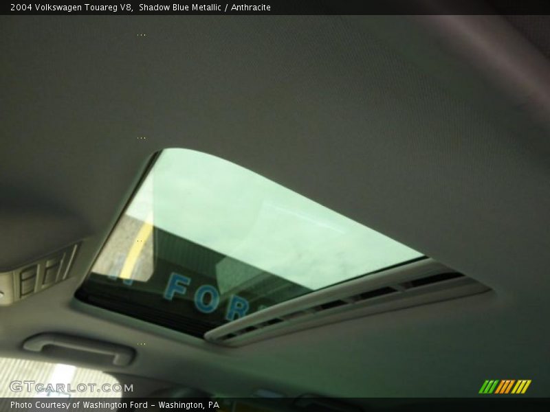 Shadow Blue Metallic / Anthracite 2004 Volkswagen Touareg V8