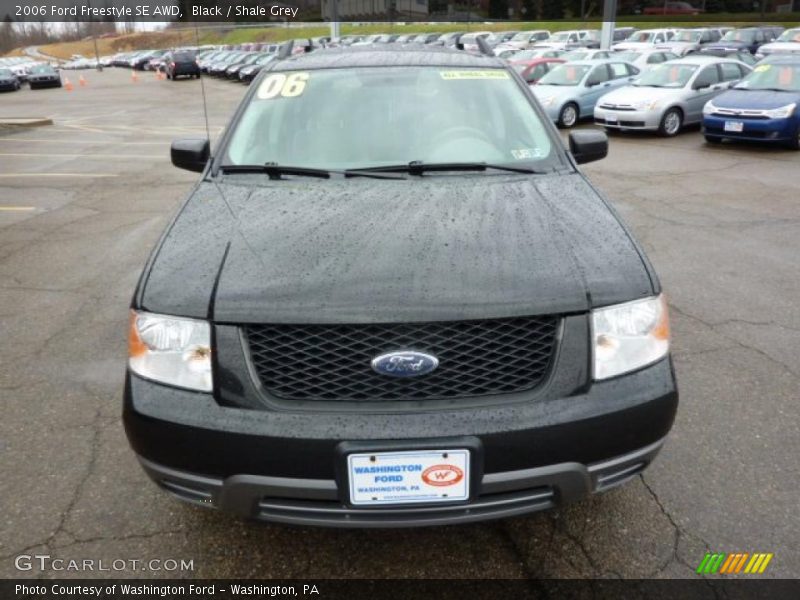 Black / Shale Grey 2006 Ford Freestyle SE AWD