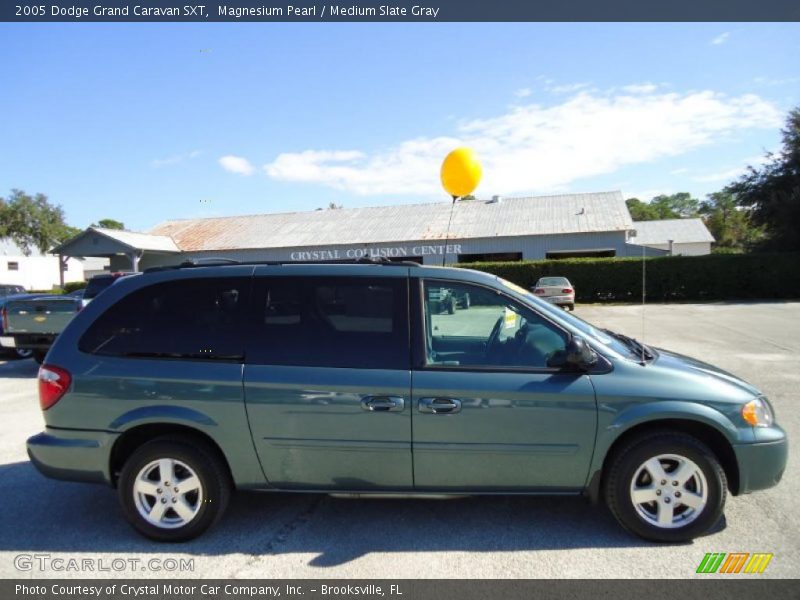 Magnesium Pearl / Medium Slate Gray 2005 Dodge Grand Caravan SXT