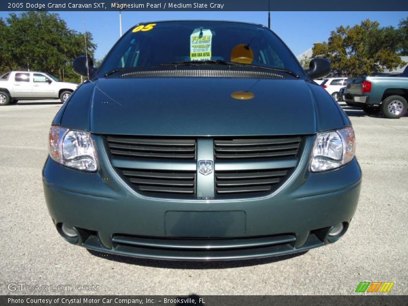 Magnesium Pearl / Medium Slate Gray 2005 Dodge Grand Caravan SXT