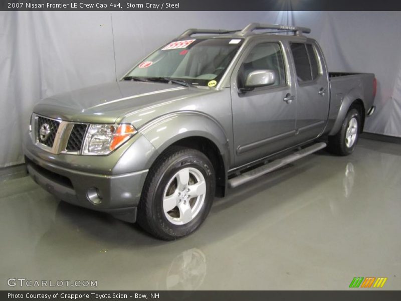 Storm Gray / Steel 2007 Nissan Frontier LE Crew Cab 4x4