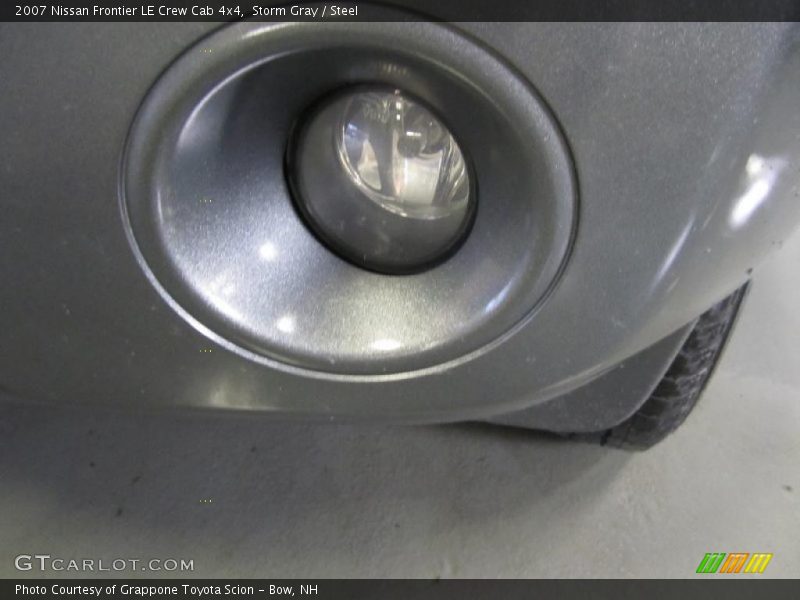 Storm Gray / Steel 2007 Nissan Frontier LE Crew Cab 4x4