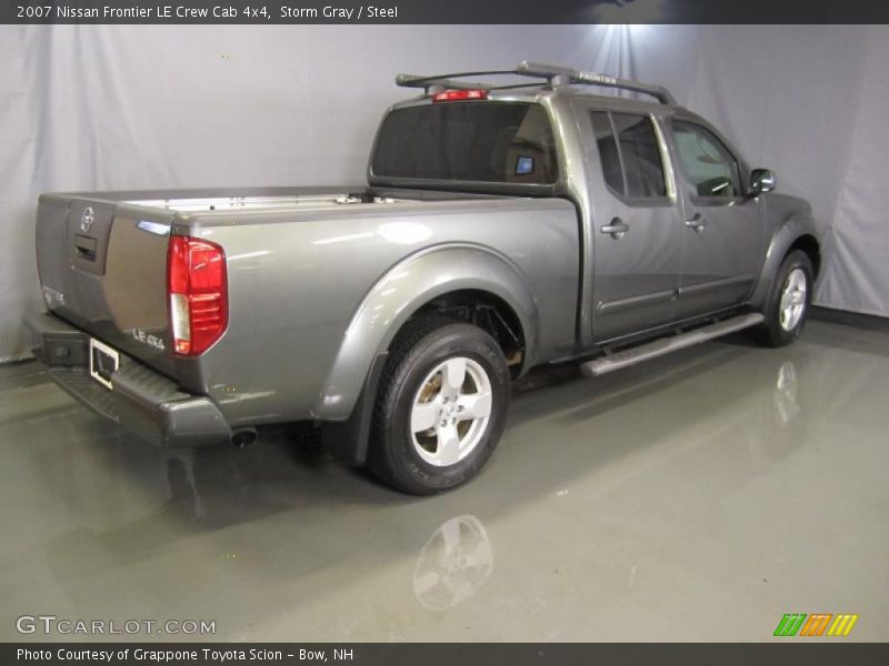 Storm Gray / Steel 2007 Nissan Frontier LE Crew Cab 4x4