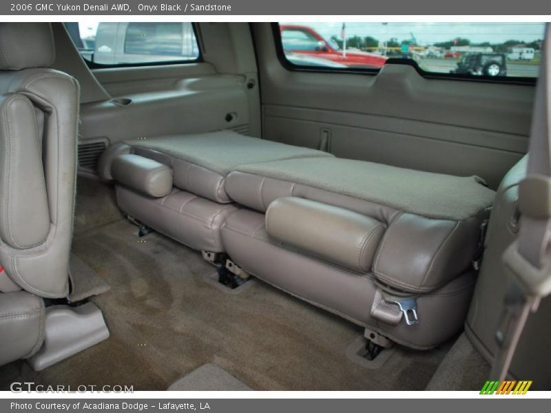 Onyx Black / Sandstone 2006 GMC Yukon Denali AWD