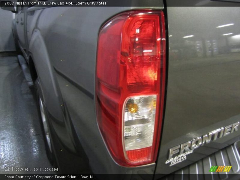 Storm Gray / Steel 2007 Nissan Frontier LE Crew Cab 4x4