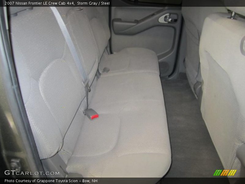Storm Gray / Steel 2007 Nissan Frontier LE Crew Cab 4x4