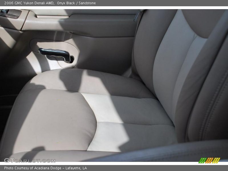 Onyx Black / Sandstone 2006 GMC Yukon Denali AWD