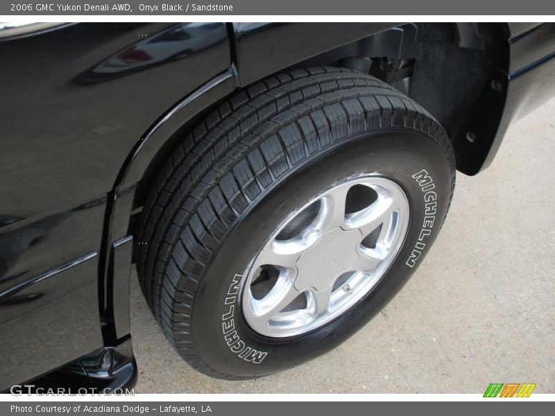Onyx Black / Sandstone 2006 GMC Yukon Denali AWD