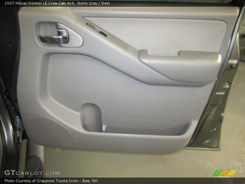 Storm Gray / Steel 2007 Nissan Frontier LE Crew Cab 4x4