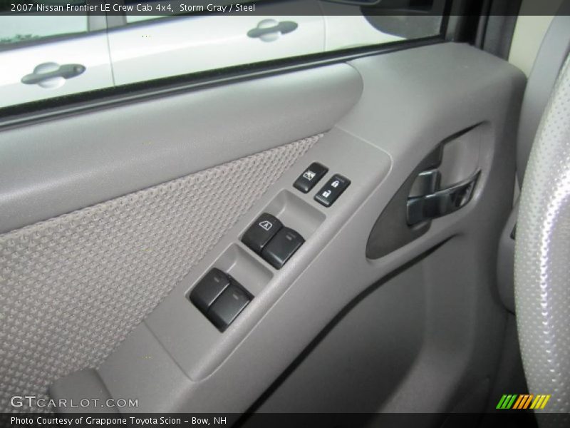 Storm Gray / Steel 2007 Nissan Frontier LE Crew Cab 4x4