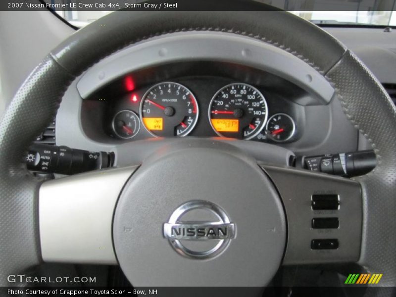 Storm Gray / Steel 2007 Nissan Frontier LE Crew Cab 4x4
