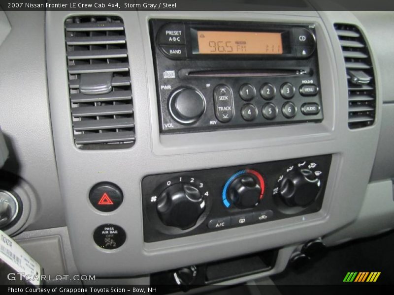 Storm Gray / Steel 2007 Nissan Frontier LE Crew Cab 4x4