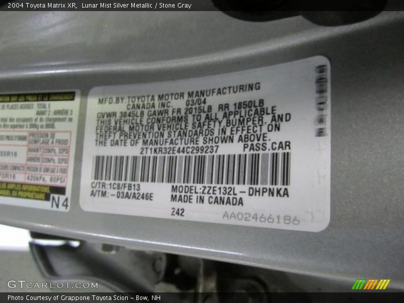 Lunar Mist Silver Metallic / Stone Gray 2004 Toyota Matrix XR