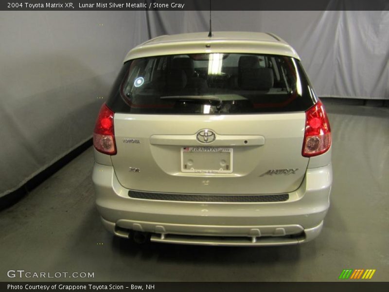 Lunar Mist Silver Metallic / Stone Gray 2004 Toyota Matrix XR