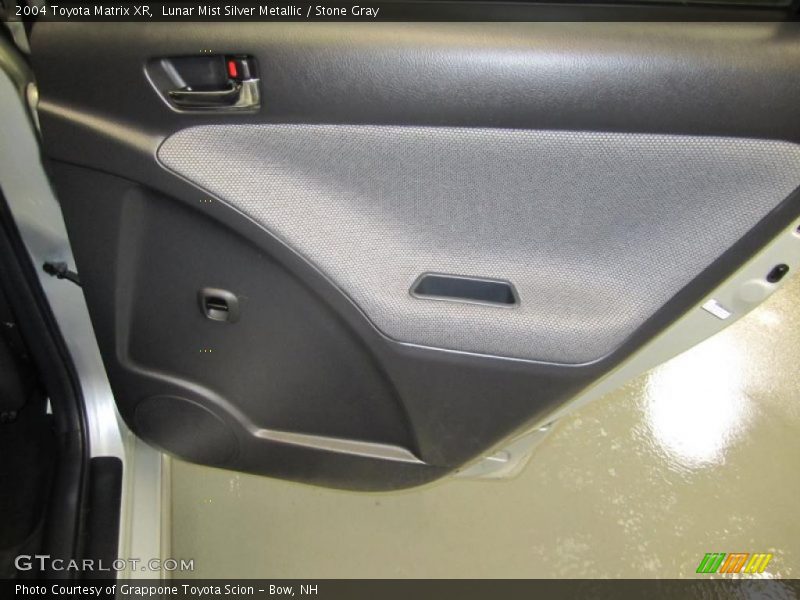 Lunar Mist Silver Metallic / Stone Gray 2004 Toyota Matrix XR