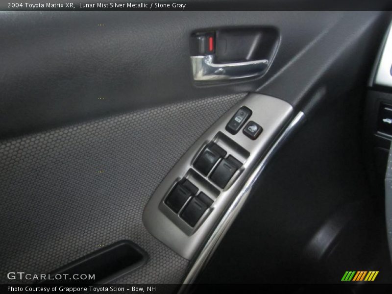 Lunar Mist Silver Metallic / Stone Gray 2004 Toyota Matrix XR
