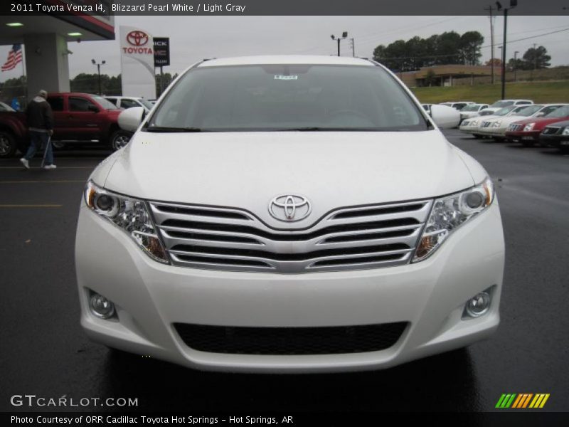 Blizzard Pearl White / Light Gray 2011 Toyota Venza I4
