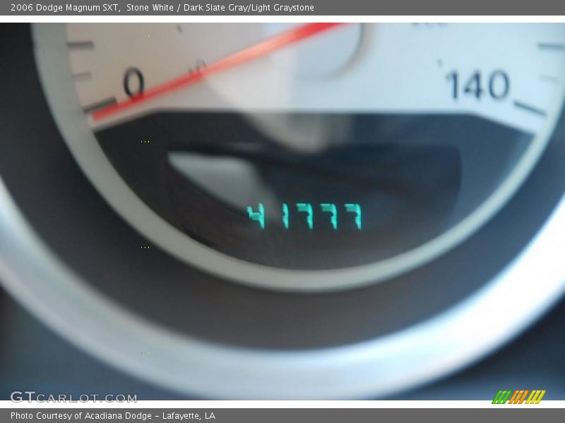 Stone White / Dark Slate Gray/Light Graystone 2006 Dodge Magnum SXT