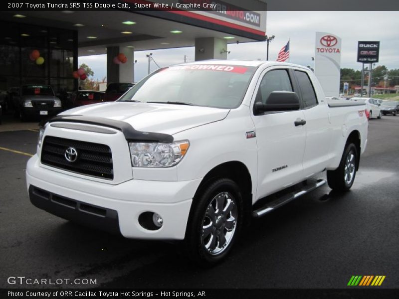 Front 3/4 View of 2007 Tundra SR5 TSS Double Cab