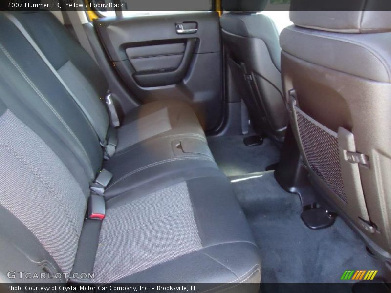 Yellow / Ebony Black 2007 Hummer H3