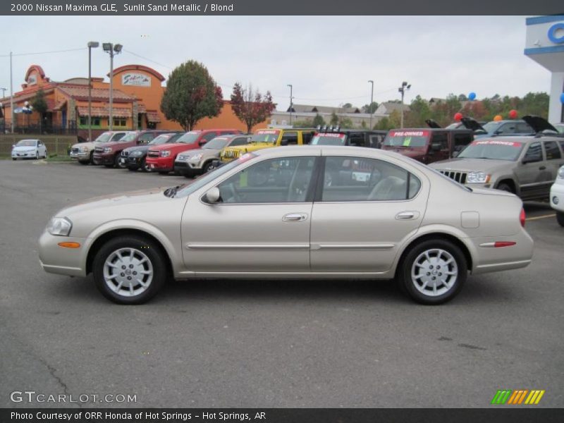 Sunlit Sand Metallic / Blond 2000 Nissan Maxima GLE