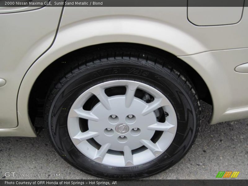 Sunlit Sand Metallic / Blond 2000 Nissan Maxima GLE