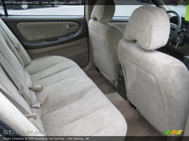 Sunlit Sand Metallic / Blond 2000 Nissan Maxima GLE
