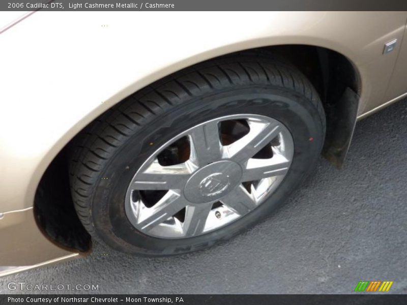 Light Cashmere Metallic / Cashmere 2006 Cadillac DTS