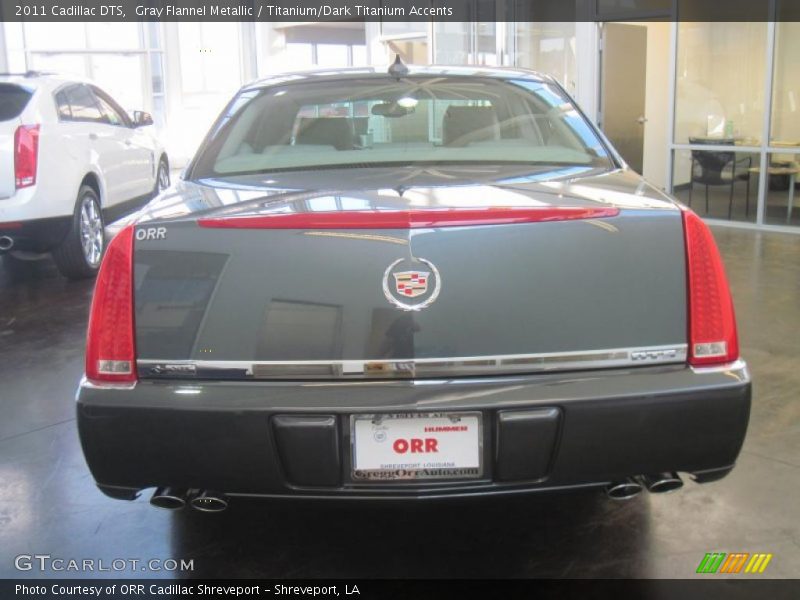 Gray Flannel Metallic / Titanium/Dark Titanium Accents 2011 Cadillac DTS