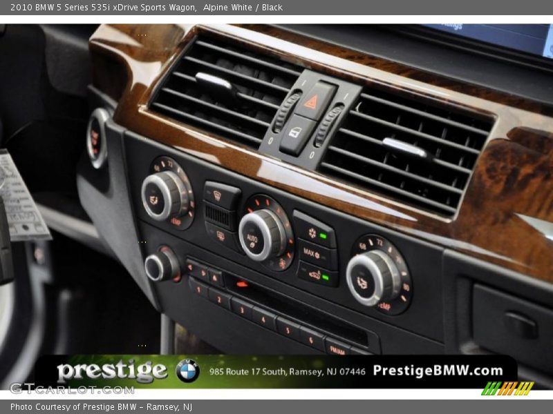 Alpine White / Black 2010 BMW 5 Series 535i xDrive Sports Wagon