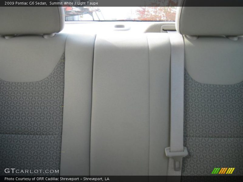 Summit White / Light Taupe 2009 Pontiac G6 Sedan