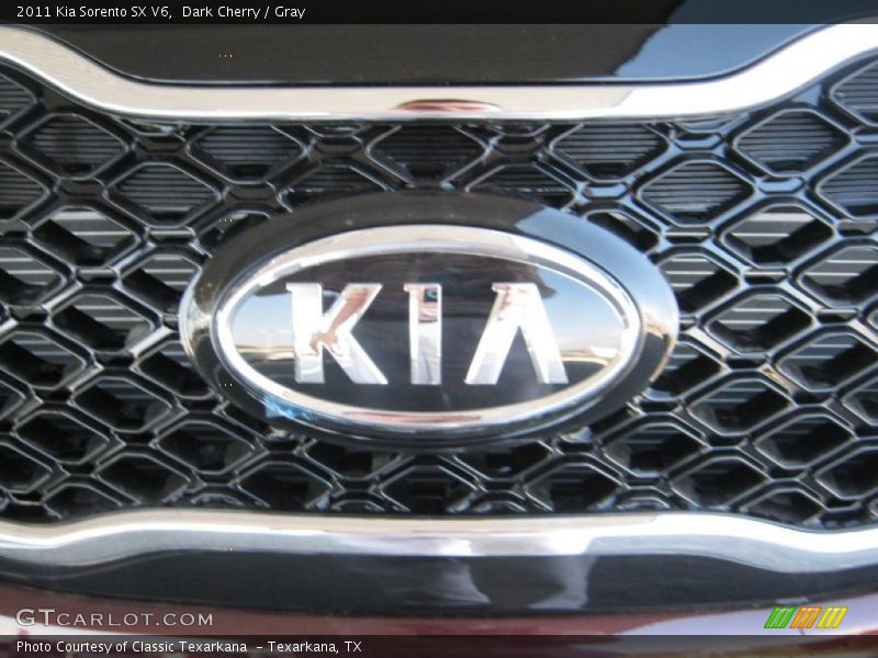  2011 Sorento SX V6 Logo