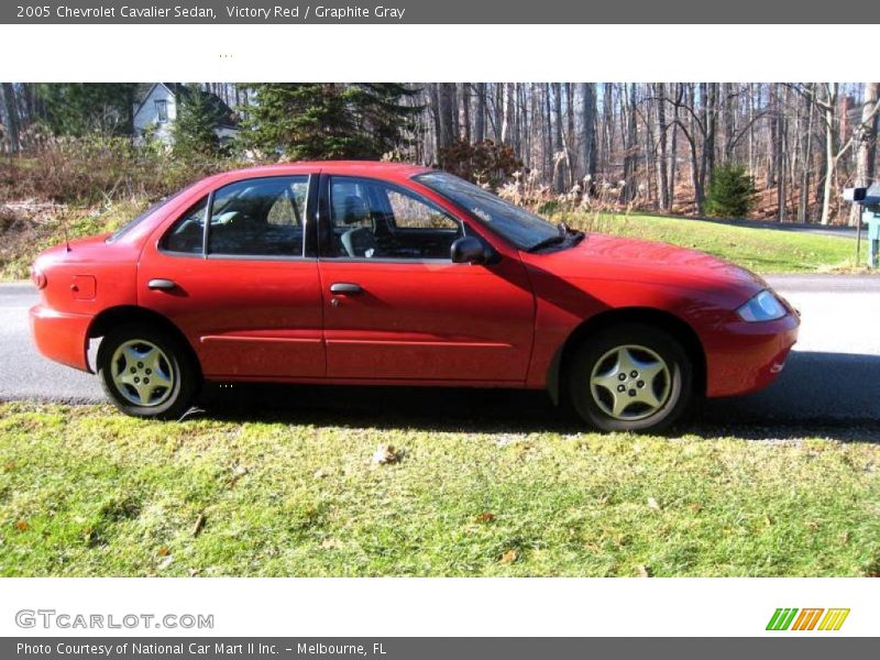 Victory Red / Graphite Gray 2005 Chevrolet Cavalier Sedan